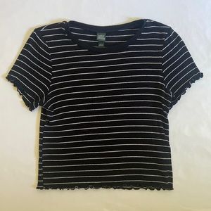 Target Wild Fable cropped t-shirt size medium